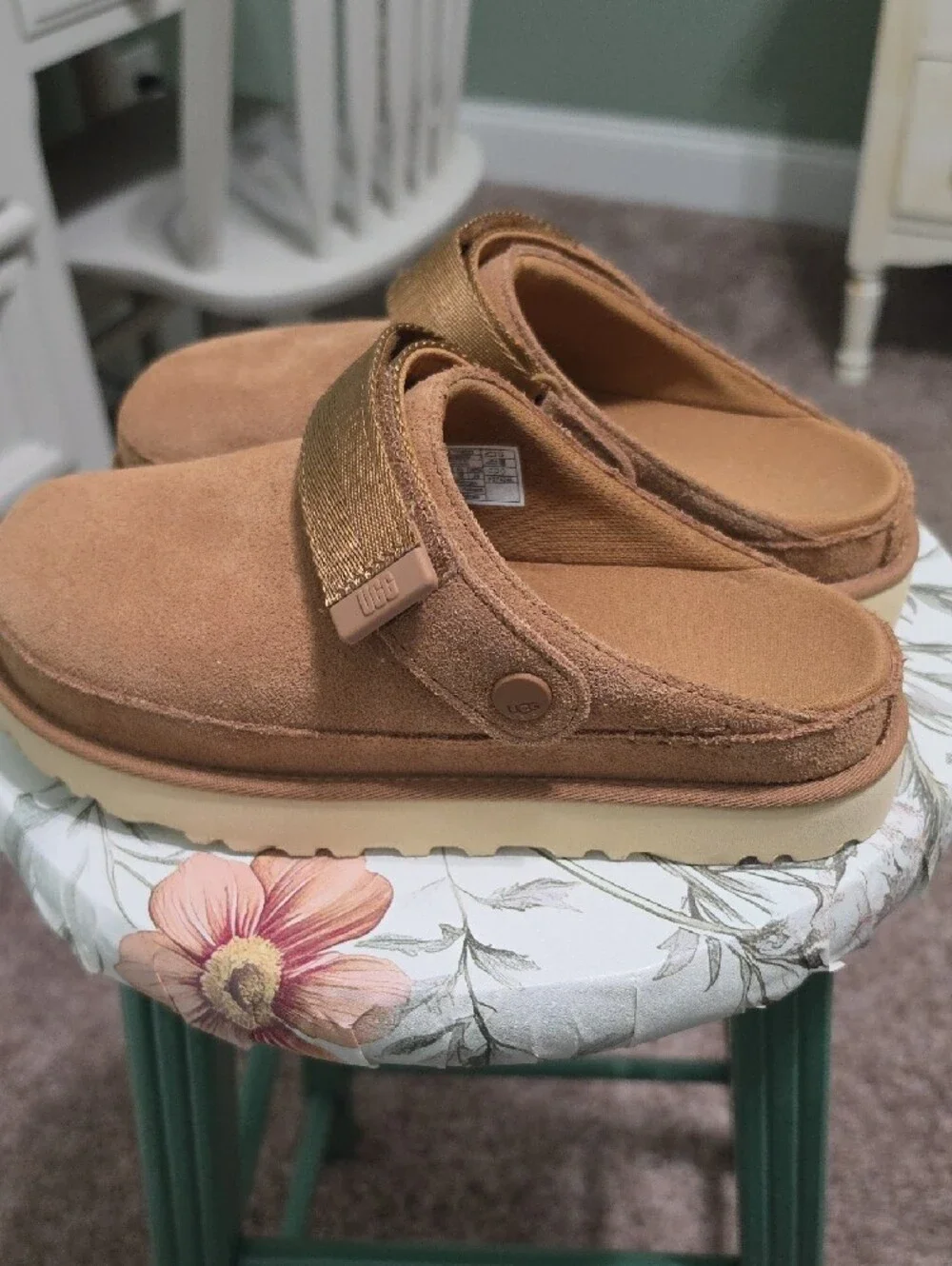Ugg Suede Slip-On Mules in Chestnut Brown - Picture 4 of 7